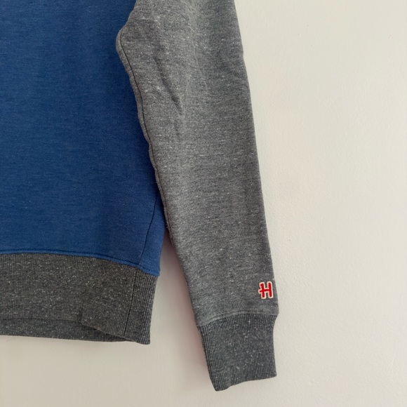 HOMAGE Blue and Gray Crewneck Sweater - Picture 2 of 4